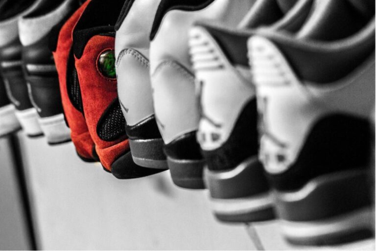 Onitsuka Tiger vs Asics: A Deep Dive into Their History and Heritage